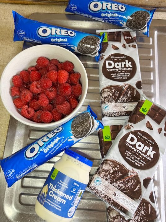 Mummy Raspberry Dark Chocolate and Raspberry Walk into a Tart… and It’s Delicious ...